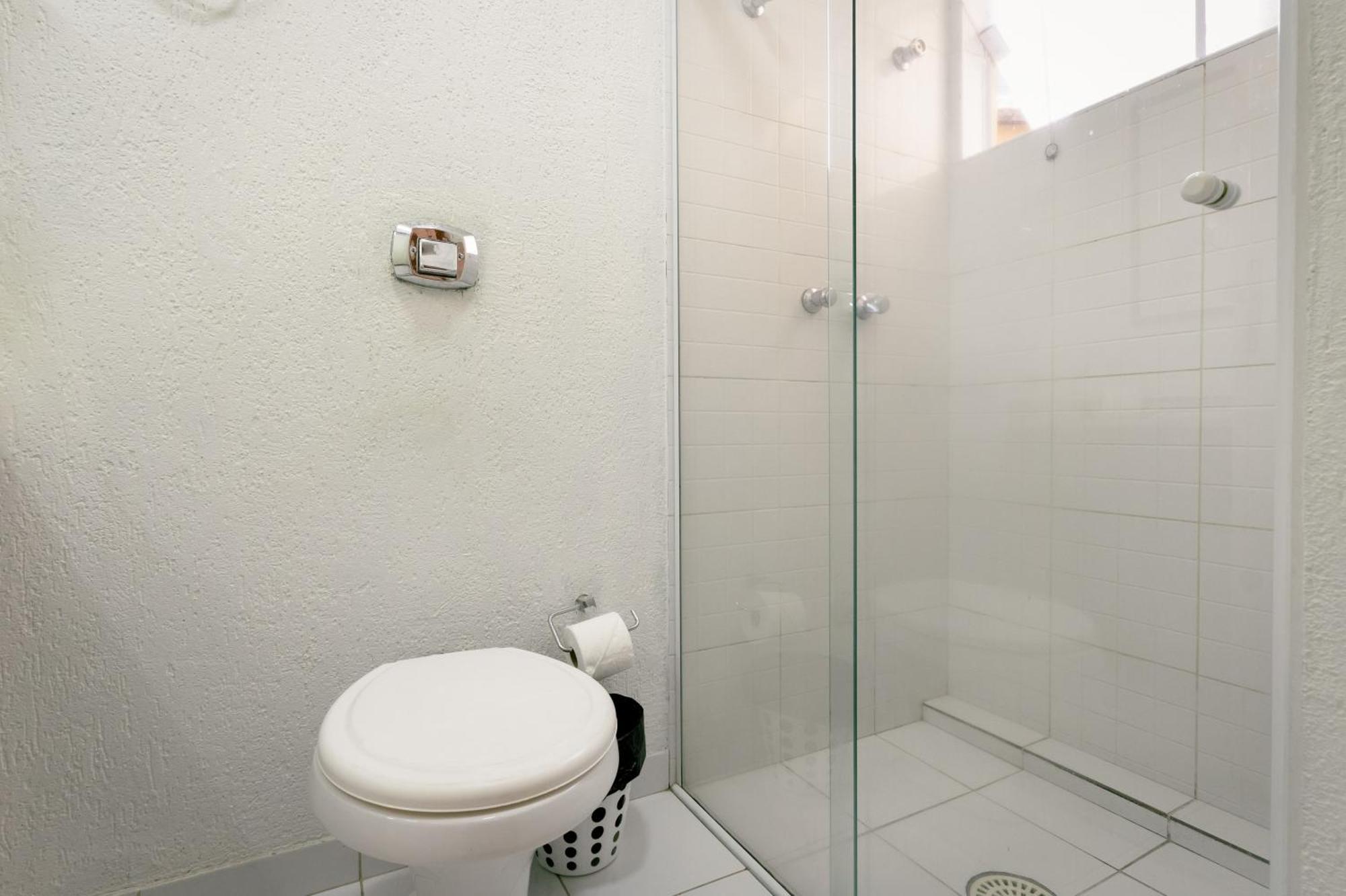 Hotel Geneve - 2Km Do Capivari Campos do Jordao Phòng bức ảnh
