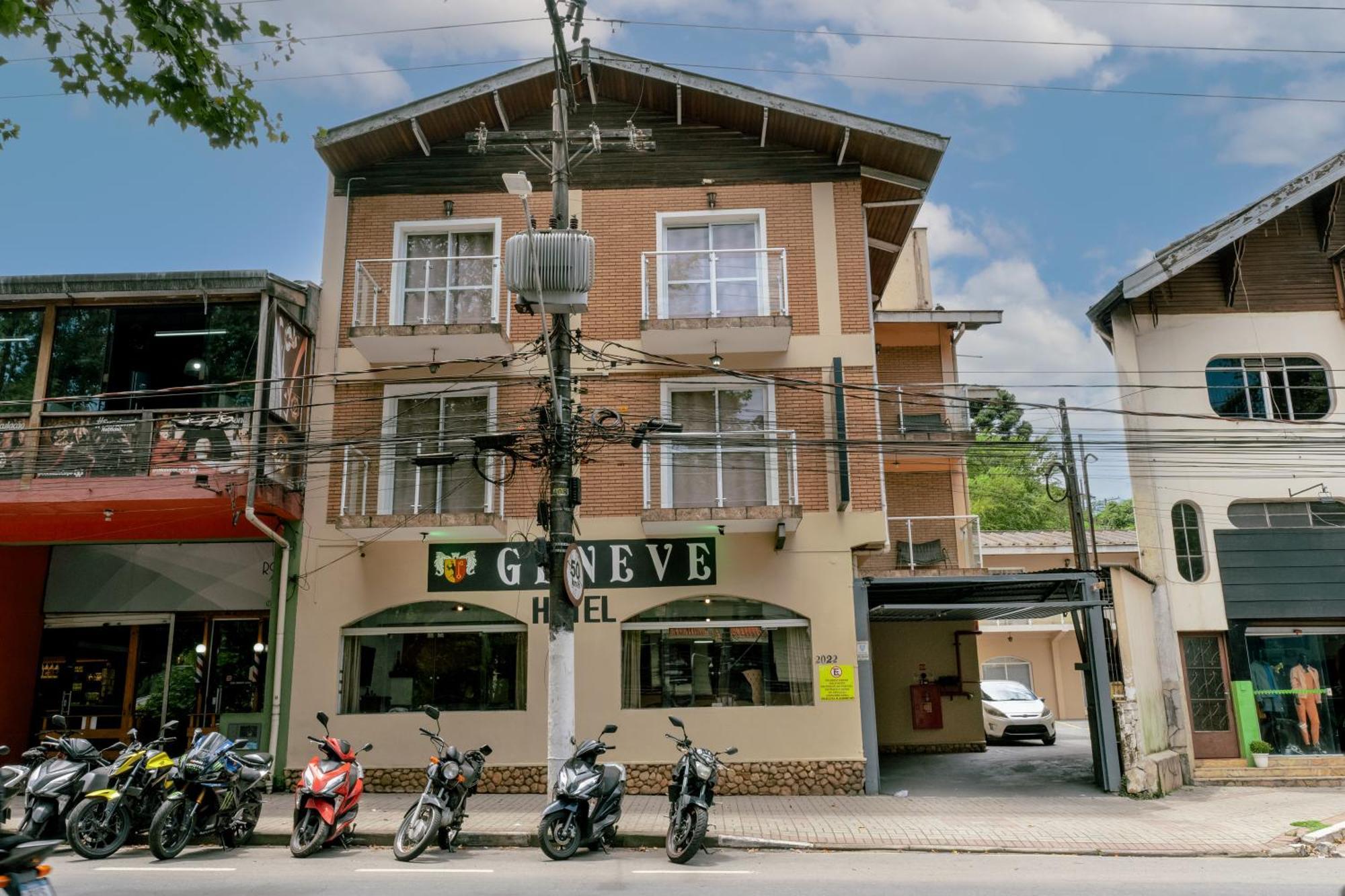 Hotel Geneve - 2Km Do Capivari Campos do Jordao Ngoại thất bức ảnh